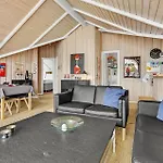 Three-bedroom In Sydals Hébergement de vacances Sarup