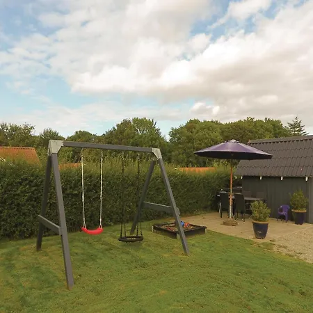 Three-bedroom In Sydals Casa vacanze